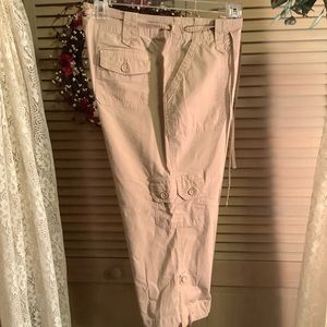 Clearance… Style & Co Khaki Capri Pants cargo style light weight NEW 6